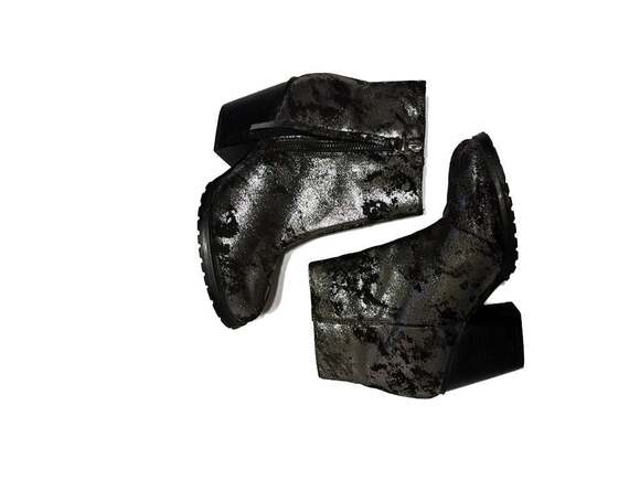 Olivia Miller Festival Footwear Bootie Metallic Tassels Fun Women’s Size 8 - Picture 10 of 11